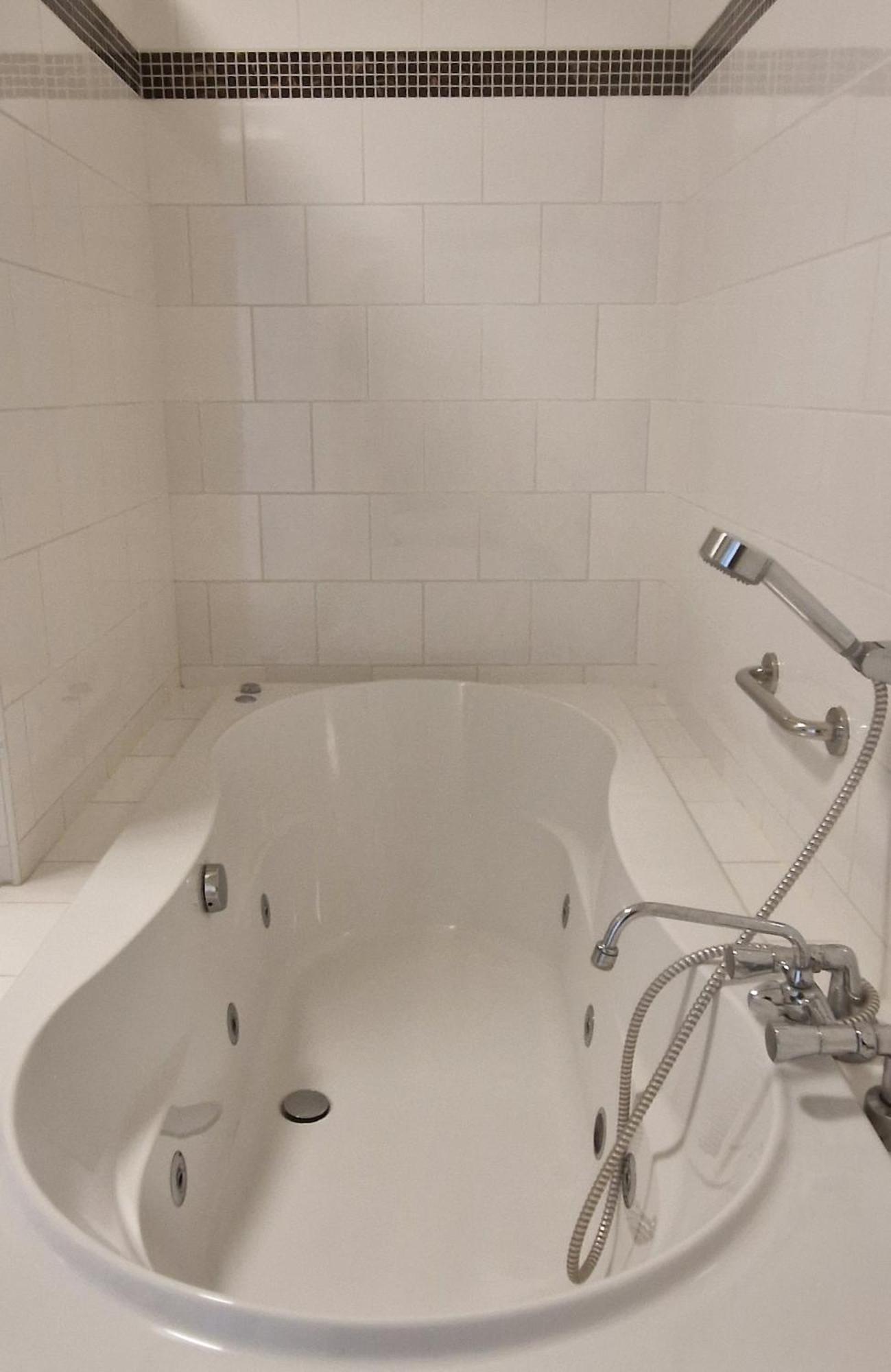 Bunde  Hotel Garni Am Lindenhof Bunde מראה חיצוני תמונה