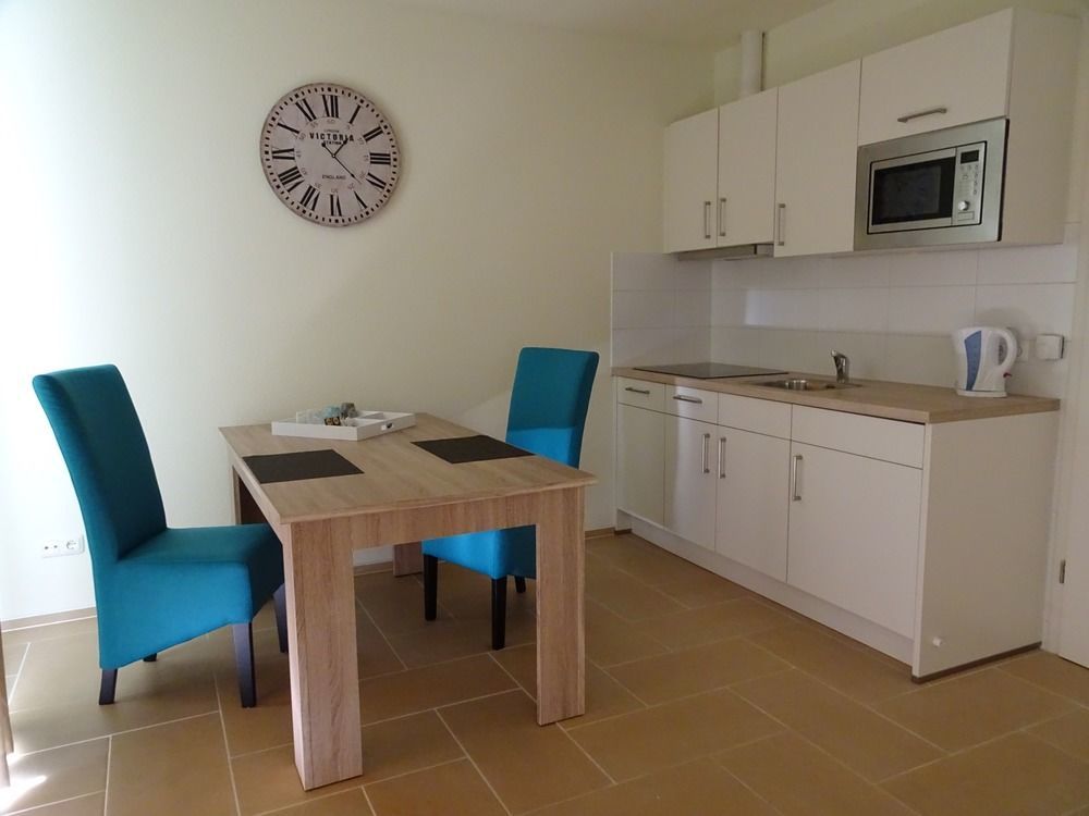 Bunde  Hotel Garni Am Lindenhof Bunde מראה חיצוני תמונה